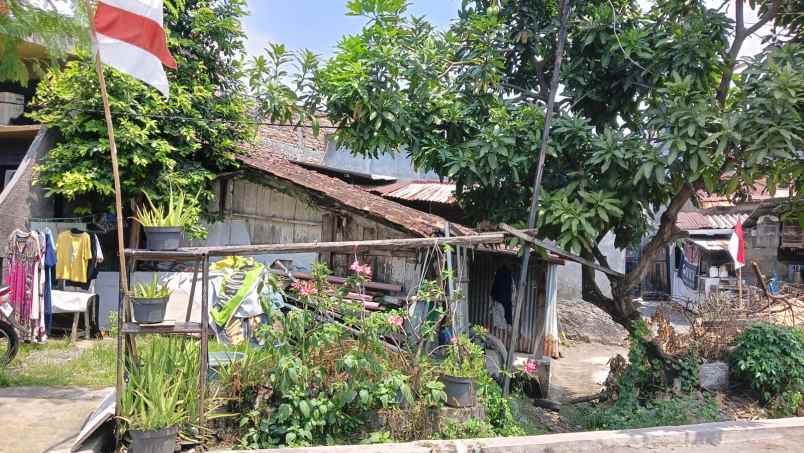 dijual tanah lamper tengah