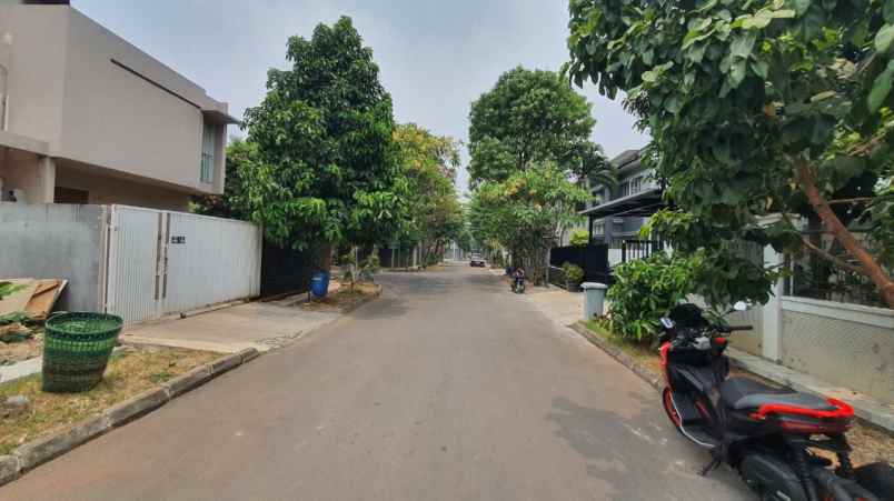 dijual tanah puspita loka