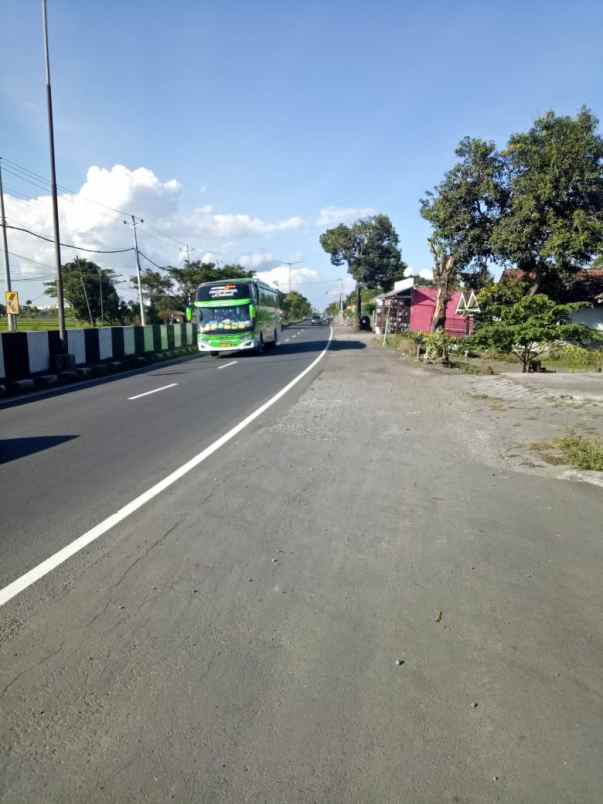 dijual tanah sanggrahan kec prambanan