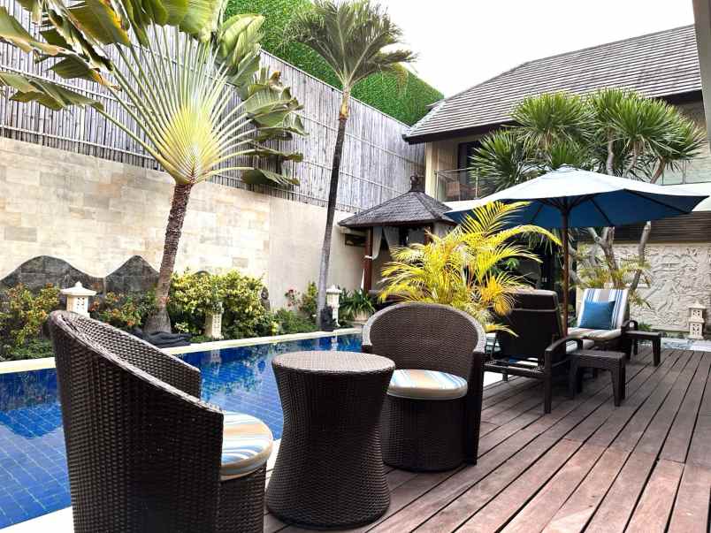 dijual villa jalan sanur denpasar bali