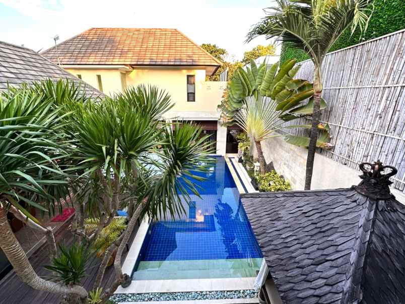 dijual villa jalan sanur denpasar bali