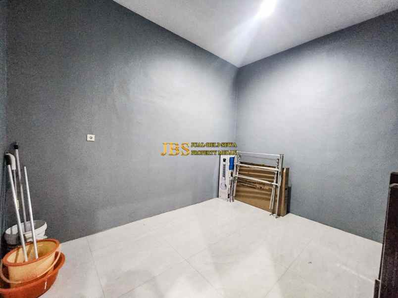 dijual villa komplek cemara asri jalan