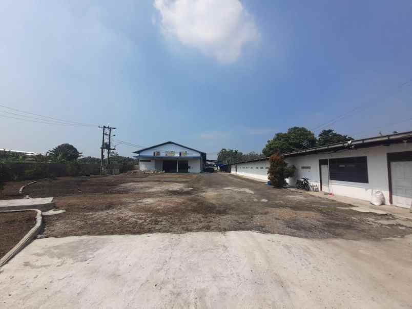 disewakan gudang di medan