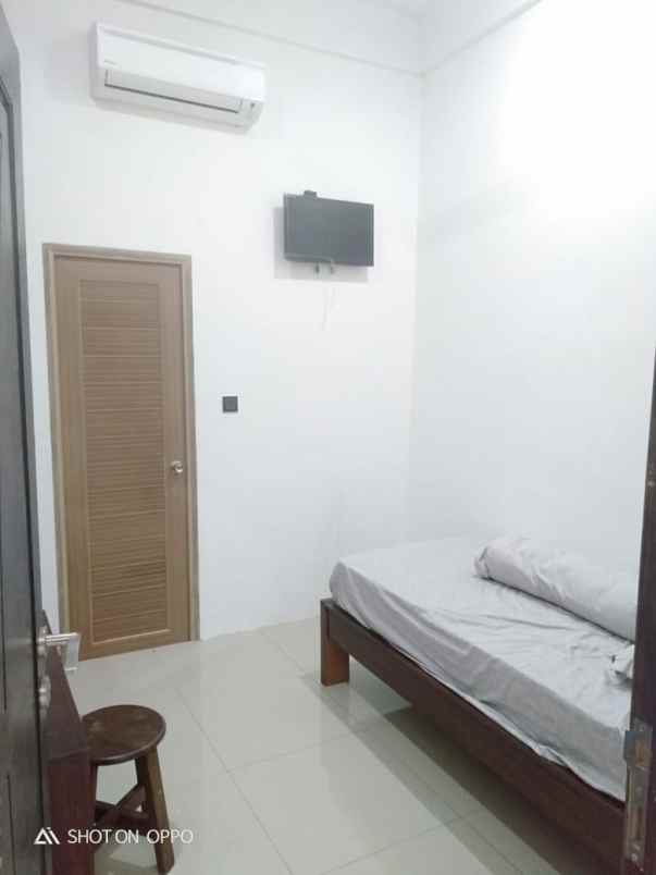 disewakan kost no 86 jl raya telang