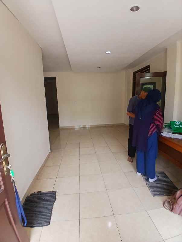 disewakan ruang usaha strategis di depok jaya