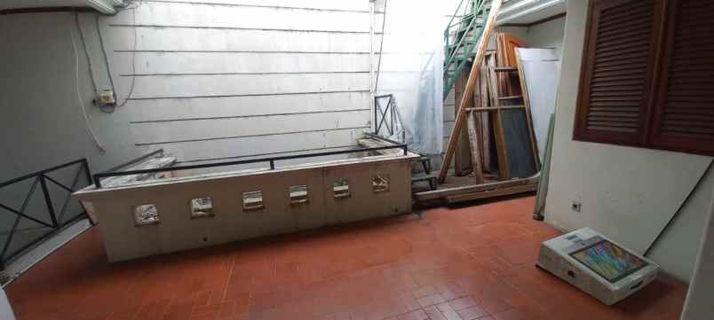 disewakan ruko gudang kantor gandaria