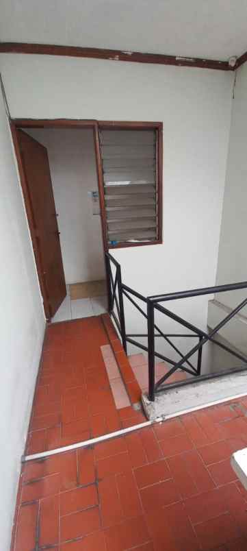 disewakan ruko gudang kantor gandaria