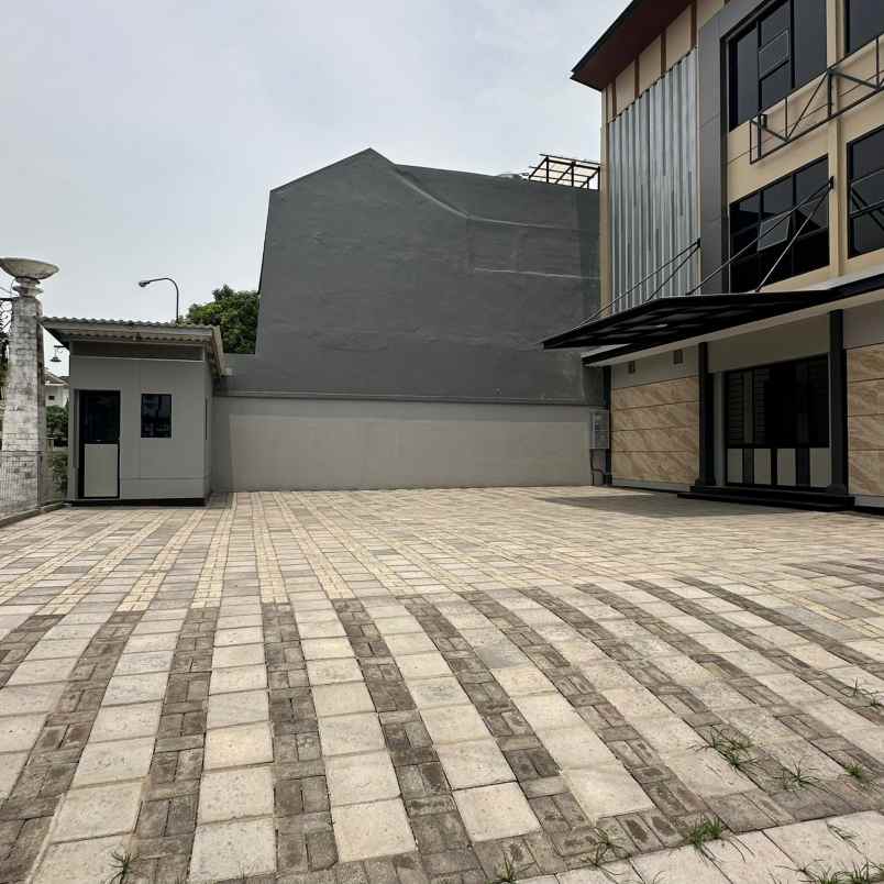 disewakan ruko gudang kantor jalan raya darmo permai