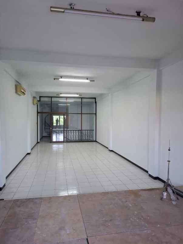 disewakan ruko gudang kantor jemursari