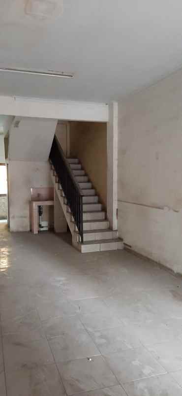 disewakan ruko gudang kantor jl hm joyomartono
