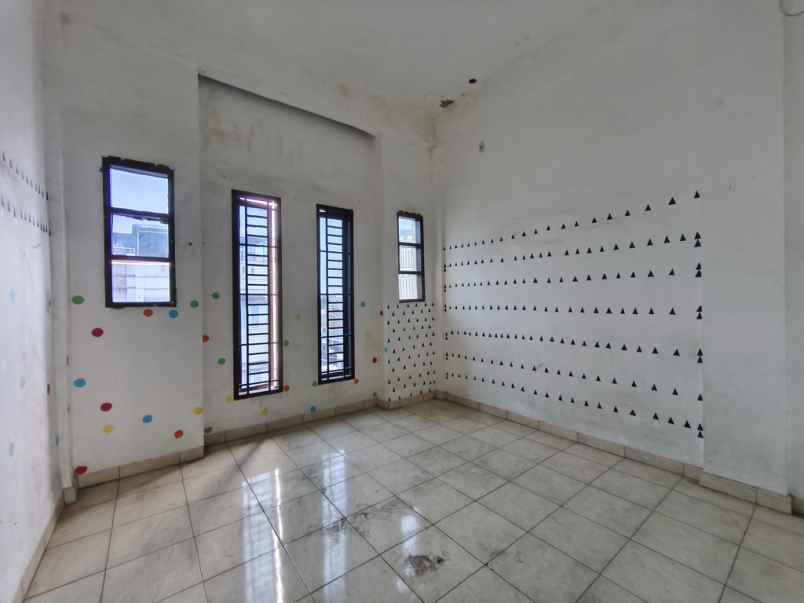 disewakan ruko siap huni jalan pahlawan