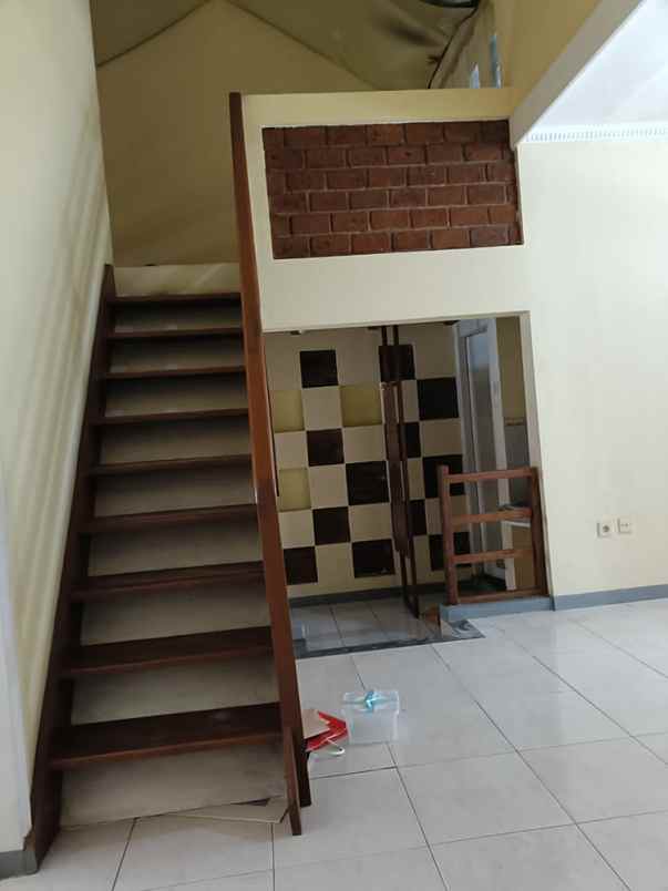 disewakan rumah arcamanik