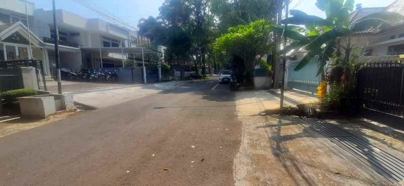 disewakan rumah jalan imam bonjol