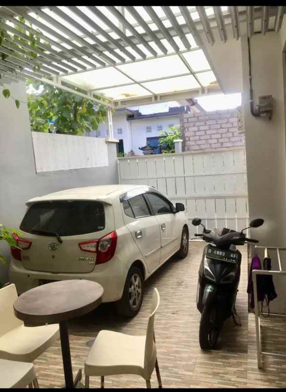 do 300 for rent rumah minimalish di kawasan ungasan