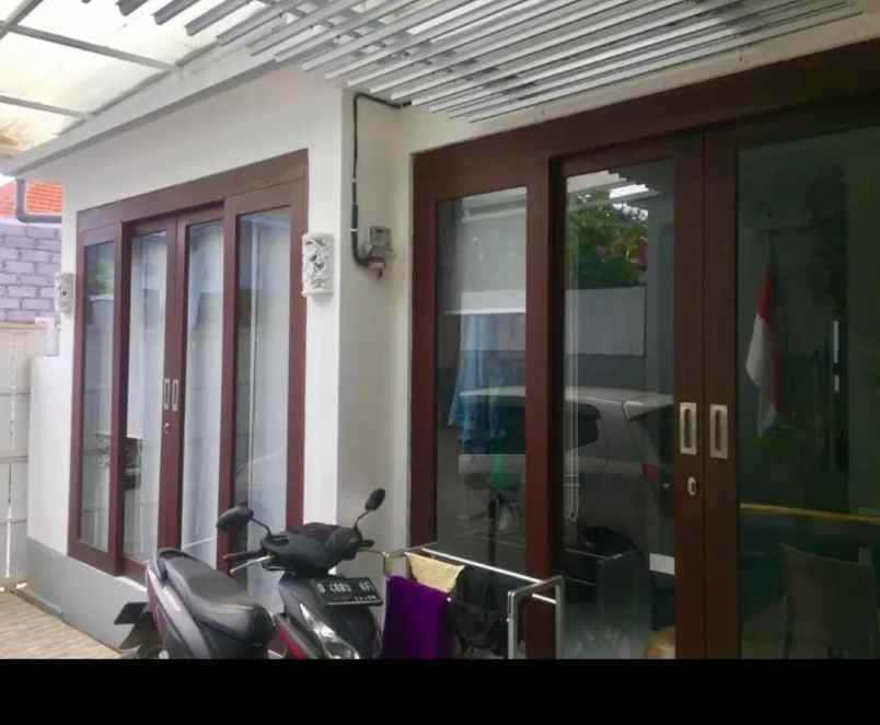 do 300 for rent rumah minimalish di kawasan ungasan