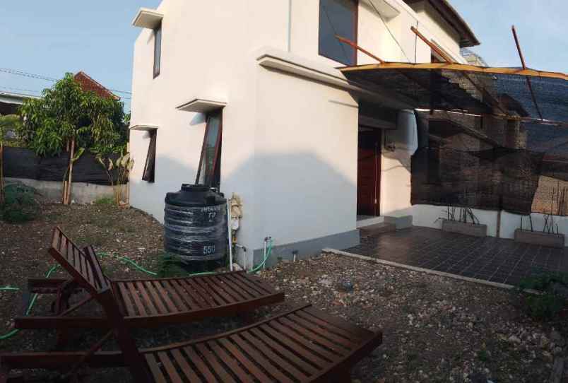 do 301 for rent rumah minimalish di kawasan nusa dua