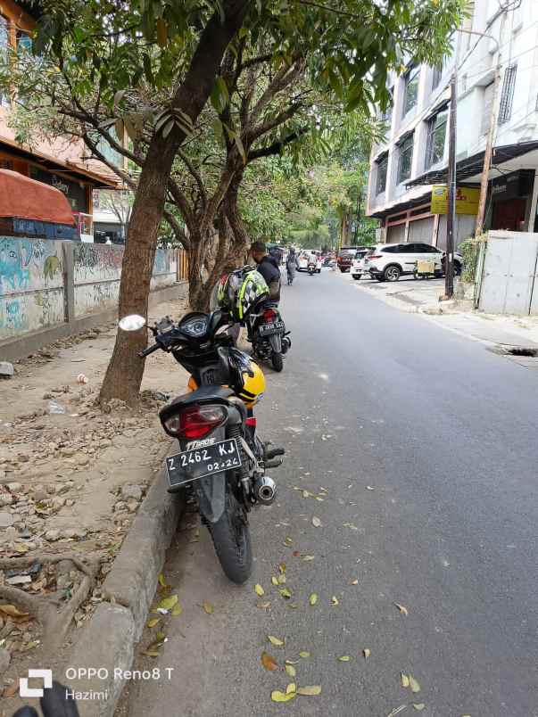 hitung tanah dekat alun kota bandung