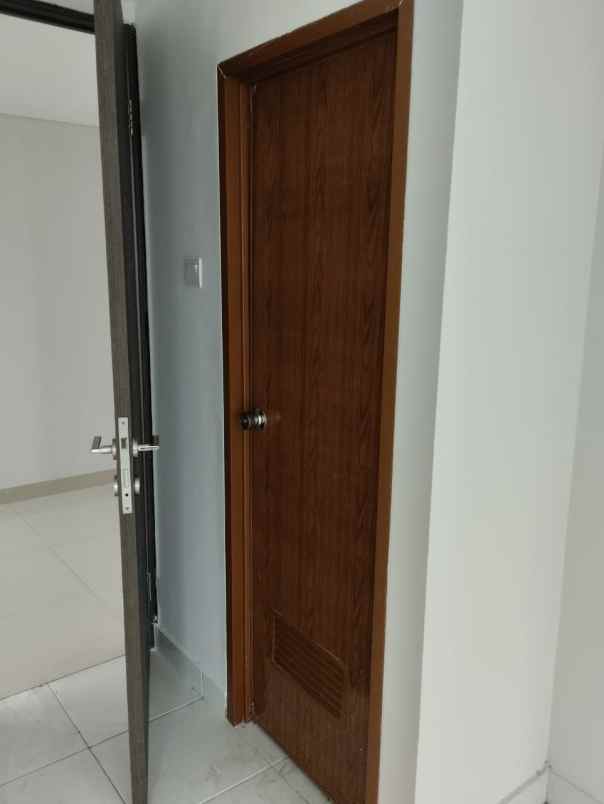 jual apartemen amazana jelumpang tangerang