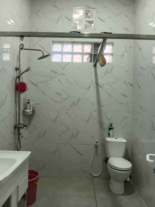 jual cepat rumah mewah full furnished di cipageran