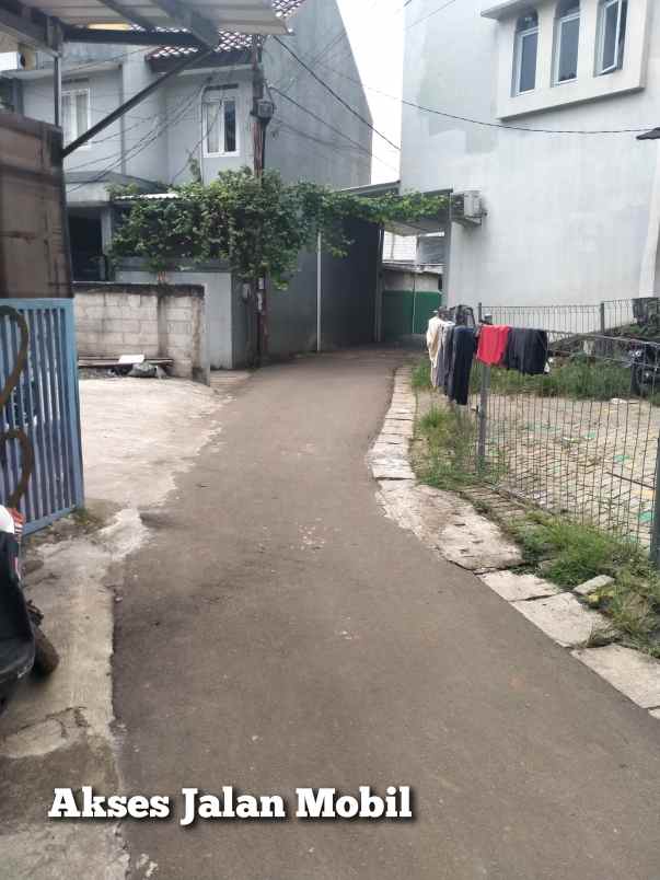 jual rumah baru 2 lantai