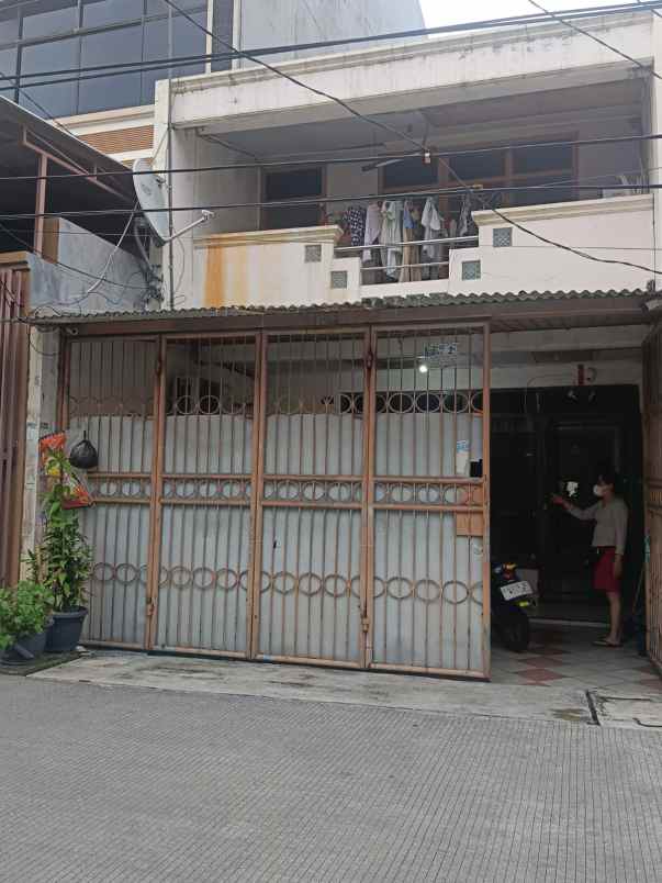 jual rumah di jelambar grogol petamburan jakarta barat
