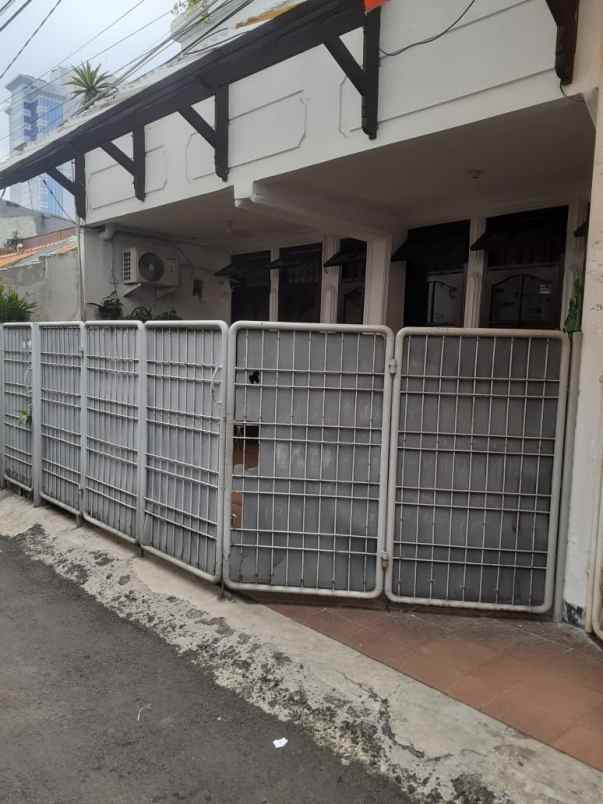 jual rumah di tebet barat jakarta selatan
