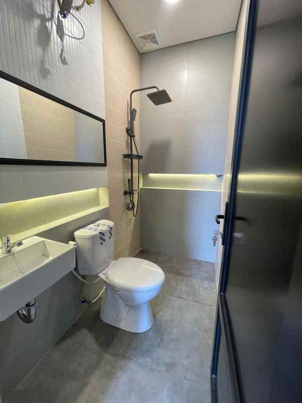 jual rumah free bphtb dekat toll cinere