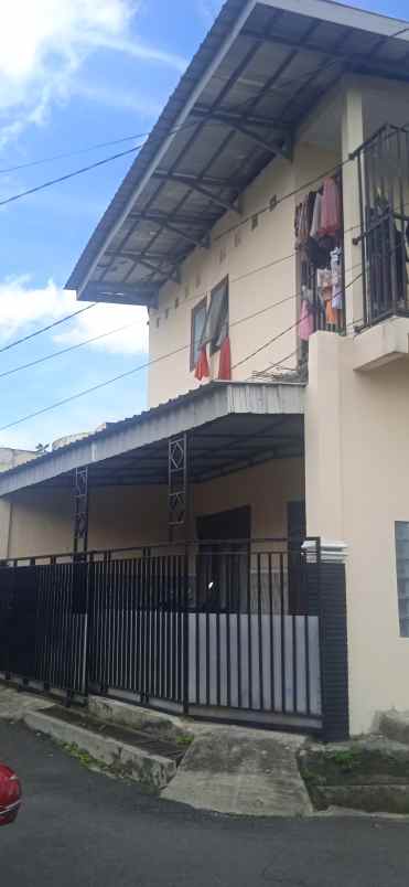 jual rumah kost putri full terisi