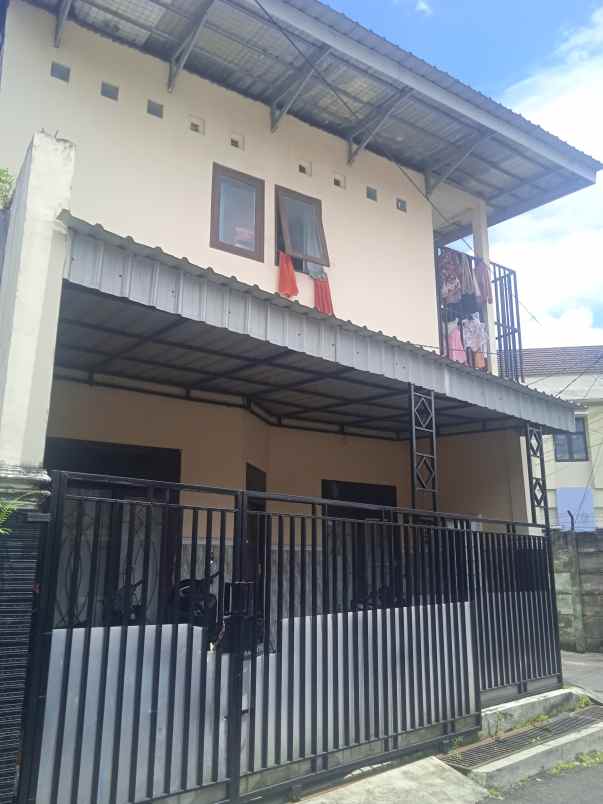 jual rumah kost putri full terisi