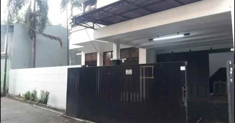 jual rumah minimalis di palmerah jakarta barat