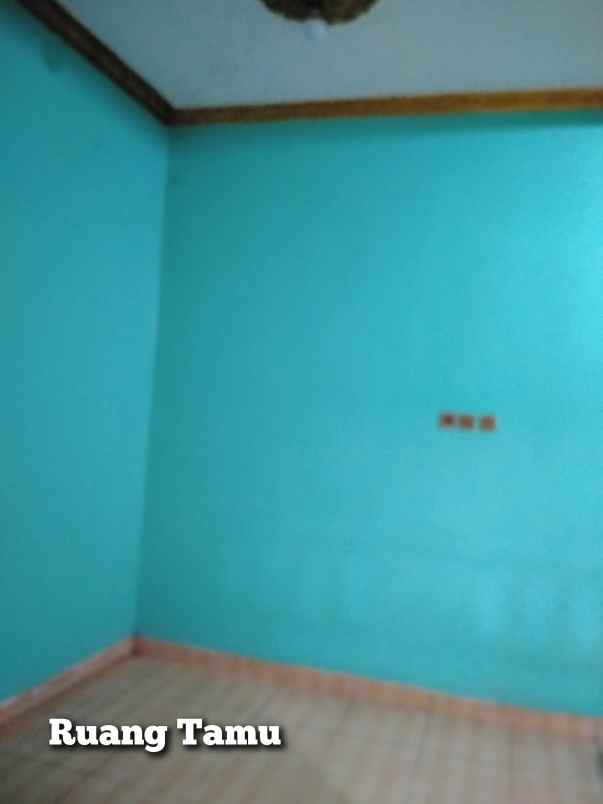 jual rumah second 2 5 lantai