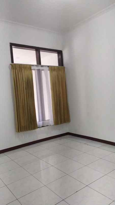 jual rumah selesai renov citra 2 kalideres