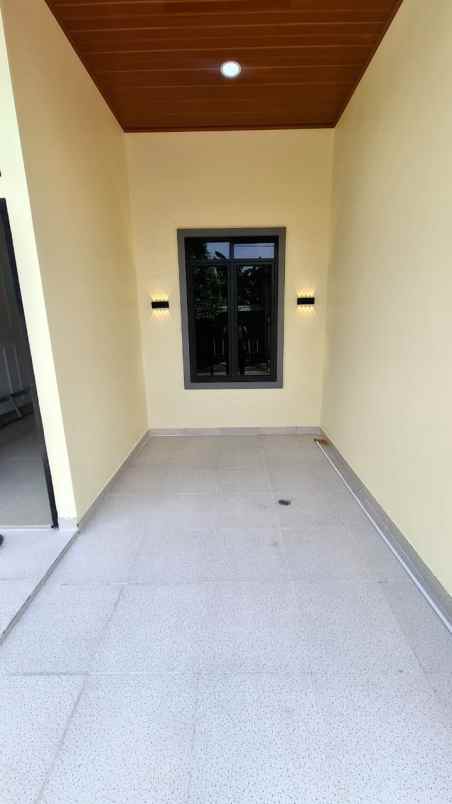 jual rumah villa gading harapan nan moderen c0917