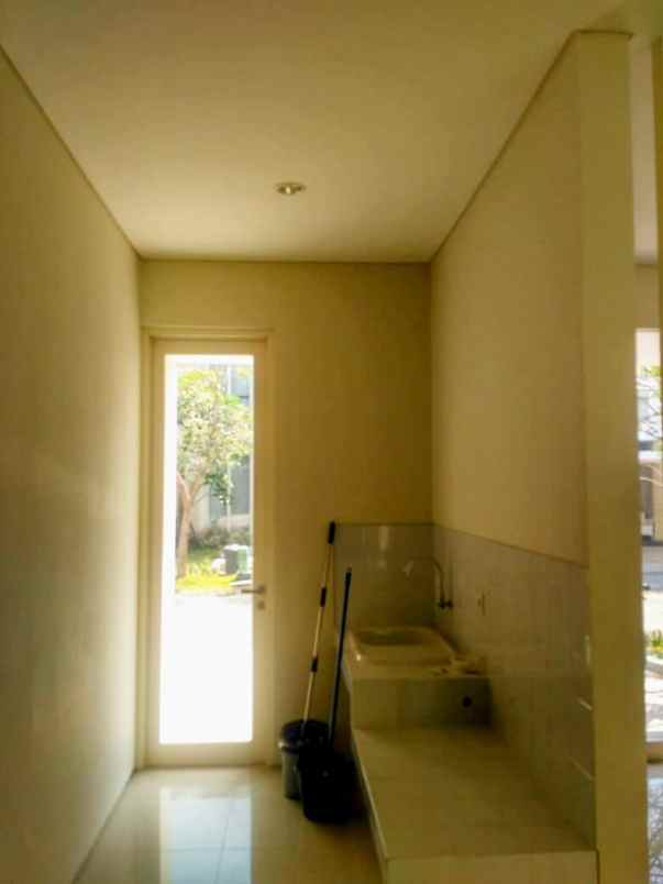 jual sewa rumah 2 lantai pelican hill citraland utara