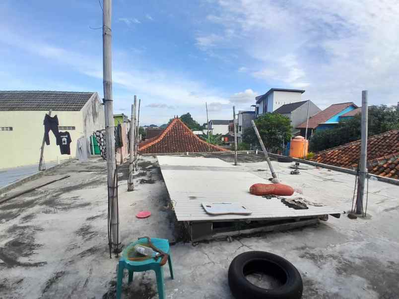 kost kostan dijual cepat dekat jl raya jogja solo