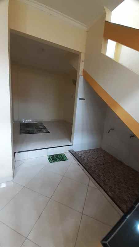 kost putri kampus uad 4 5