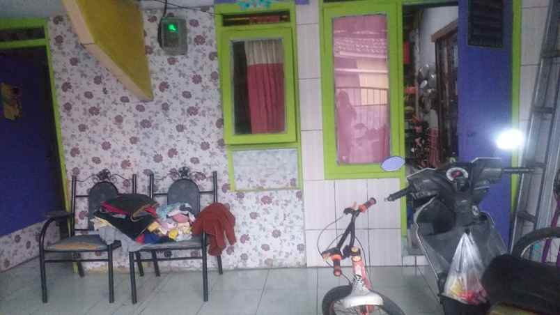 over kridit rumah full renov di puri harmini 9