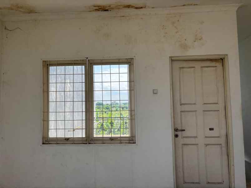 ruko siap pakai di symponi harapan indah bekasi