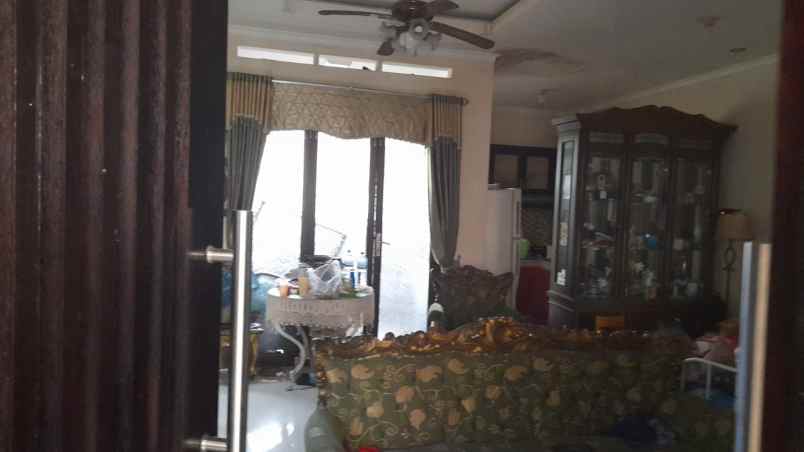 rumah 2 lantai green lovina residence cinere depok