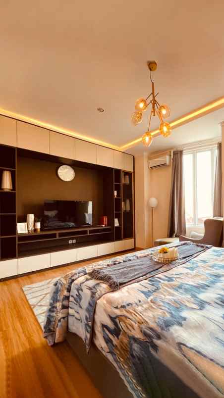 rumah 2 lantai minimalis modern di pengasinan depok