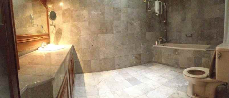 rumah bagus di bintaro