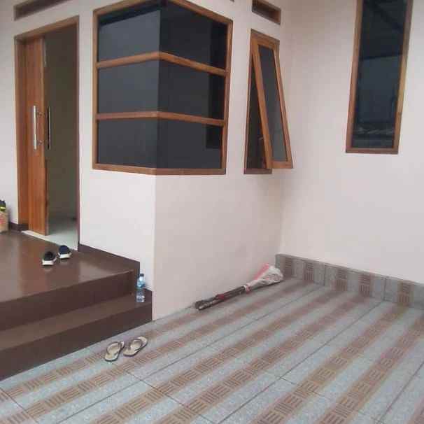rumah baru 2 lantai siap huni dekat exit toll pasteur
