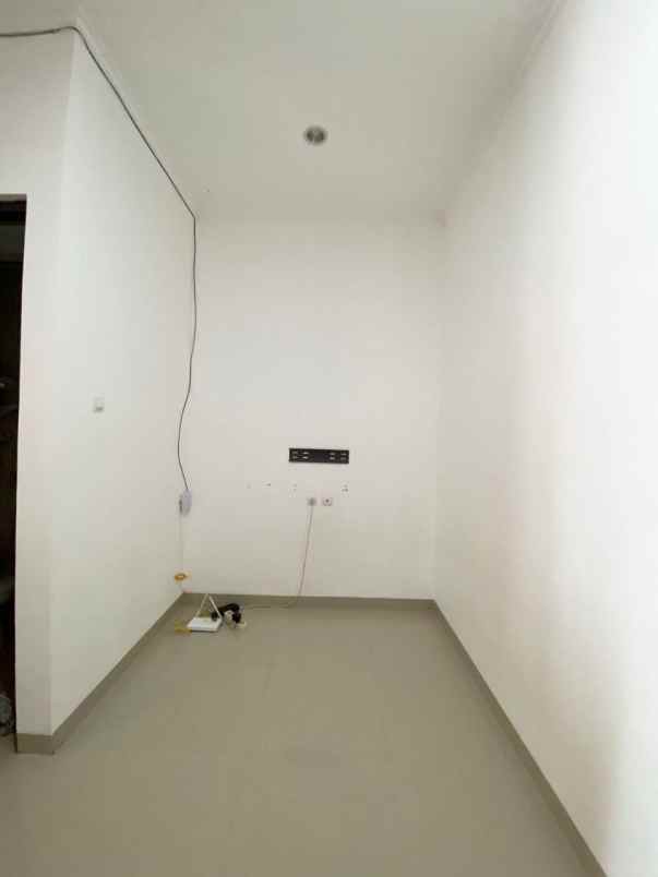 rumah baru cisaranten arcamanik dekat antapani bandung