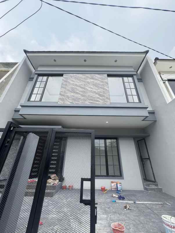 rumah baru gress klampis semolo row jalan 2 5 mobil