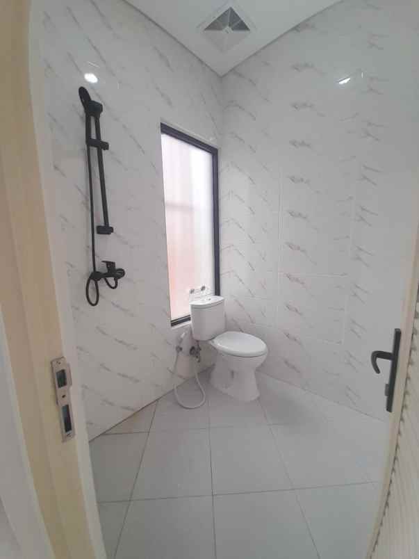 rumah baru siap huni di rawasari cempaka putih