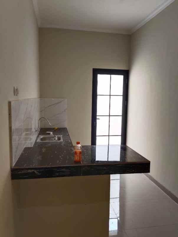 rumah baru strategis dp 0 di sukmajaya depok