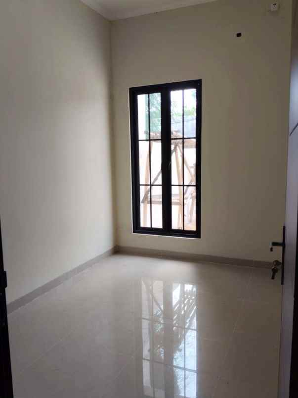 rumah baru strategis dp 0 di sukmajaya depok