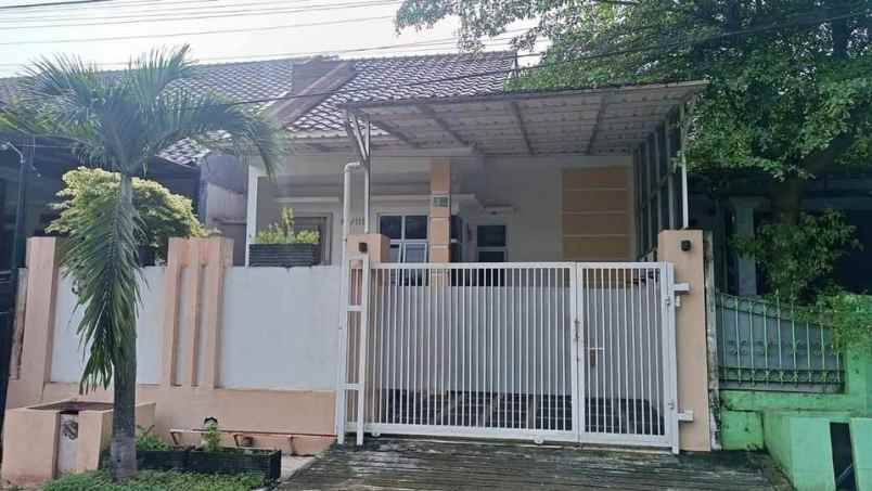 rumah cantik cimanggu permai bogor luas 121 shm