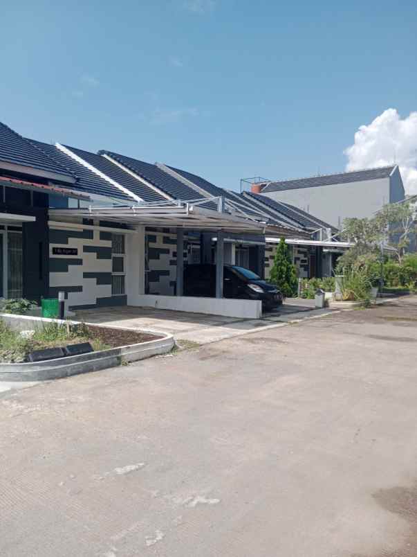 rumah cantik lux dekat podomoro cikoneng