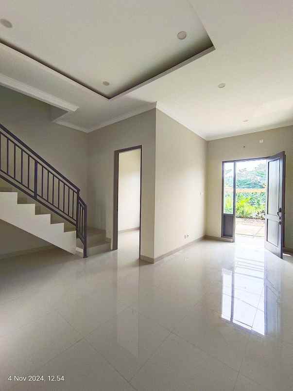 rumah classic style di cilodong depok dekat gdc